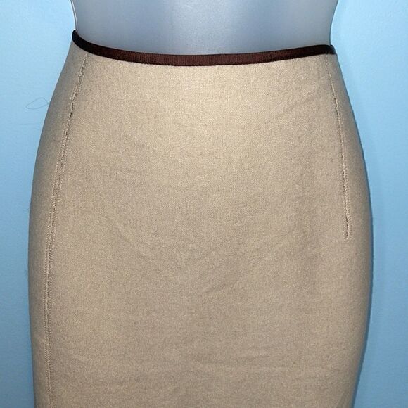 Fendi Skirt   - Picture 3 of 16